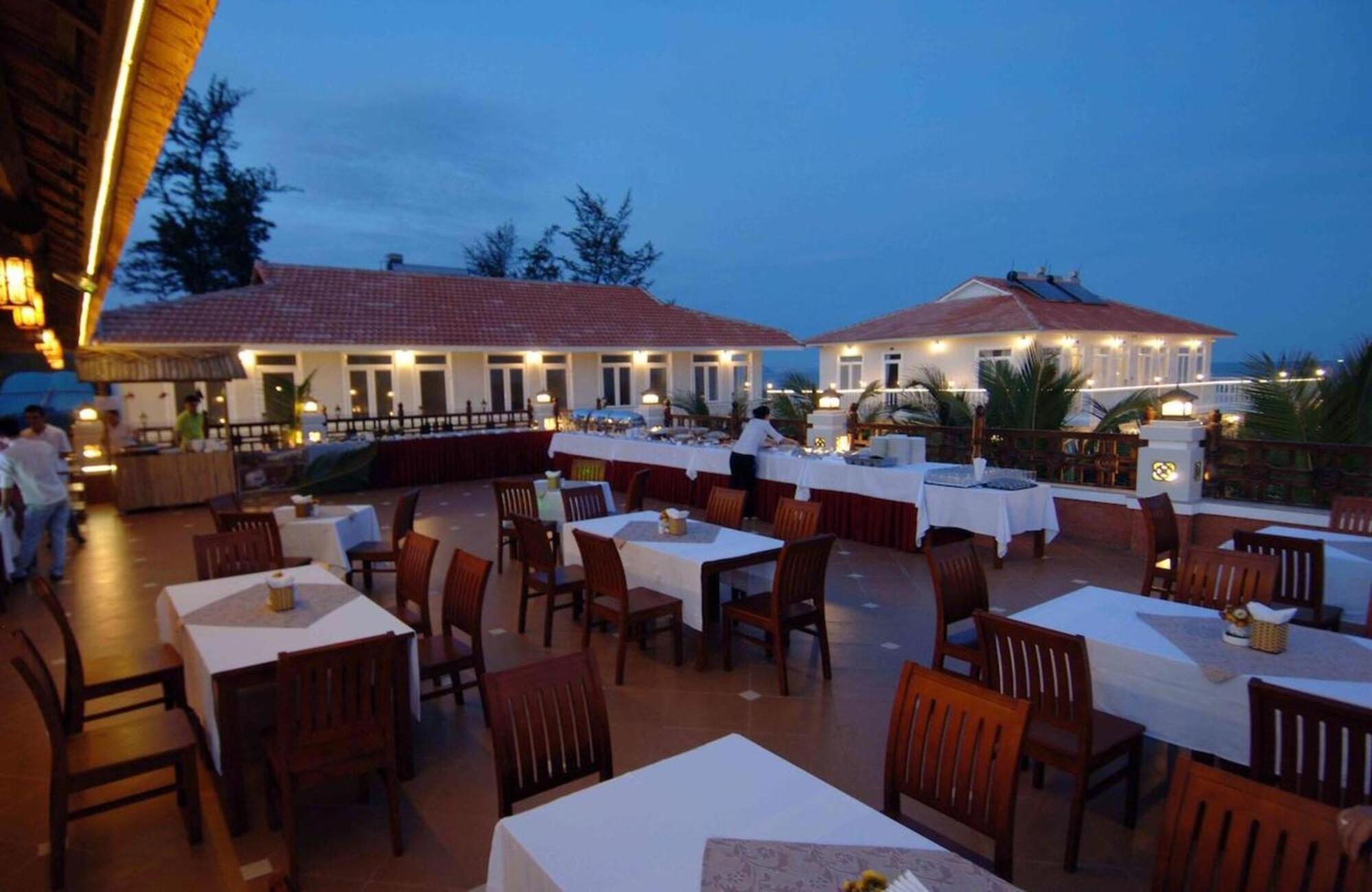 Saigon Emerald Beach Resort Фантхьєт Екстер'єр фото