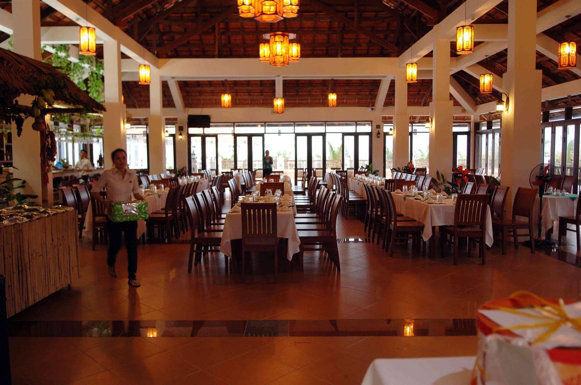Saigon Emerald Beach Resort Фантхьєт Екстер'єр фото